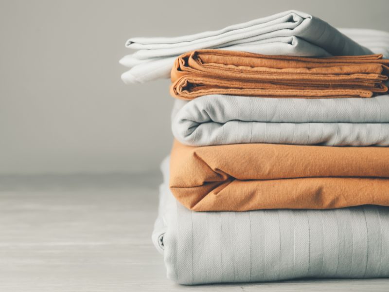 c6900eca-pixel-shot-3-1 chăn ga gối nệm