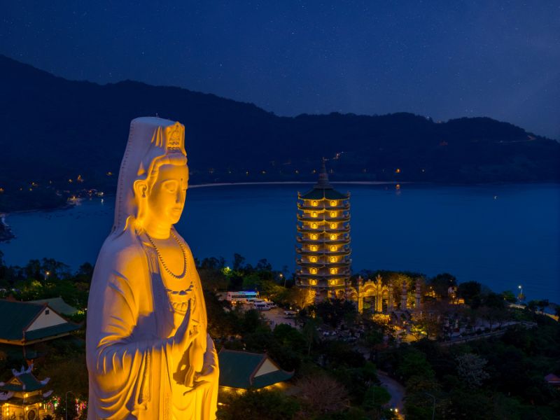 4d0a6e63-mo-thay-phat-2 tượng phật bà quan âm chùa linh ứng đà nẵng