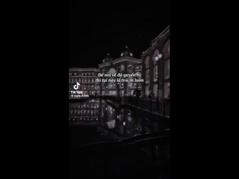 Hình ảnh minh họa cho nỗi chờ đợi khắc khoải và "mưa thương" – những cảm xúc đối lập nhưng đan xen trong bản ghi.