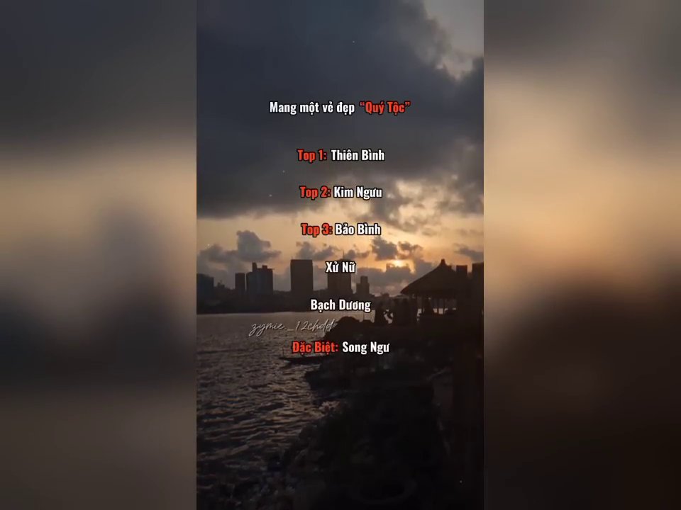 Phân Tích Lời Bài Hát: "So there's no day miss, got the whole world like it's too sweet" 3 Hình ảnh tượng trưng cho cảm giác "cả thế giới ngọt ngào", như một ly đồ uống tươi mát dưới ánh nắng.