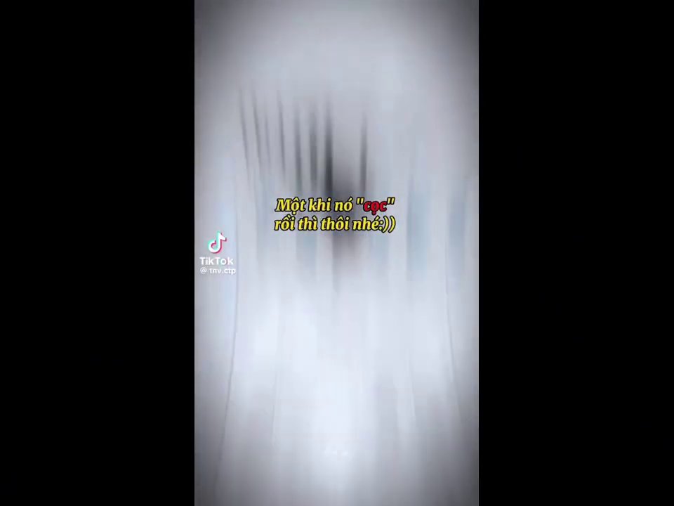 Sự vội vã và khẩn thiết trong những bước chân cuối của hành trình.