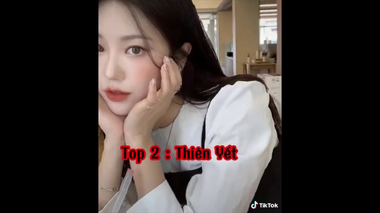 Khoảnh khắc đầu tiên câu hỏi "Mày có biết áp lệp của tao là gì không?" được đặt ra, tạo nên sự tò mò ban đầu.