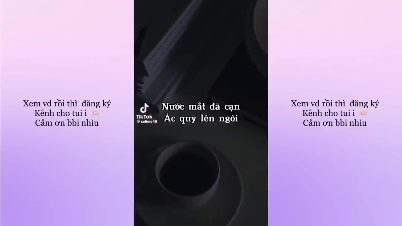 Khoảnh khắc im lặng trước khi câu chuyện bắt đầu, gợi cảm giác chờ đợi và suy tư.